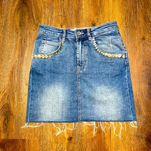 Guess skirt size 26